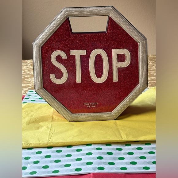 🚦🚦🚦 KATE SPADE DETOUR GLITTER PATENT LEATHER 3D STOP SIGN CROSSBODY & WALLET 🚦🚦🚦 - Picture 14 of 16